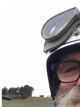 Egil Sjo med Norton Commando